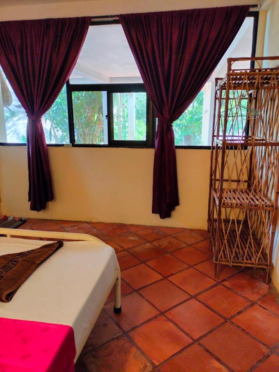 Ferienwohnung Jungle House Kep Exterior foto