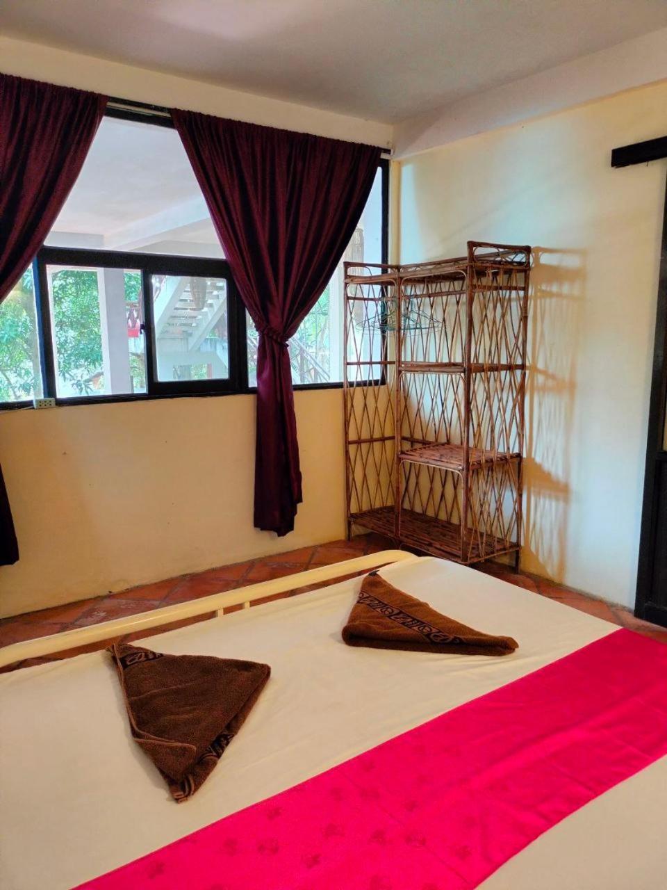 Ferienwohnung Jungle House Kep Exterior foto