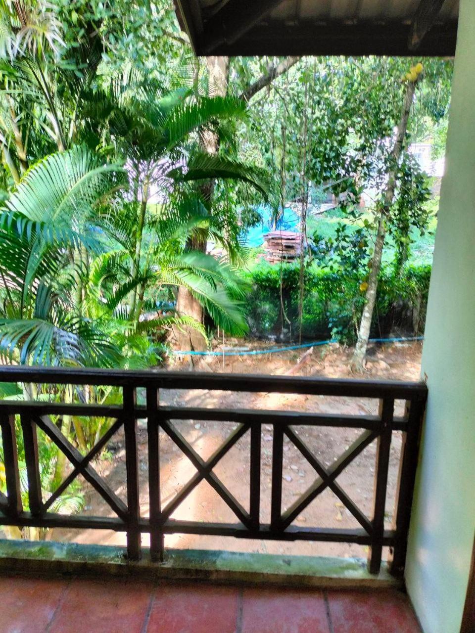 Ferienwohnung Jungle House Kep Exterior foto